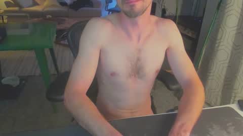 Dylan online show from November 26, 2025, 6:03 am