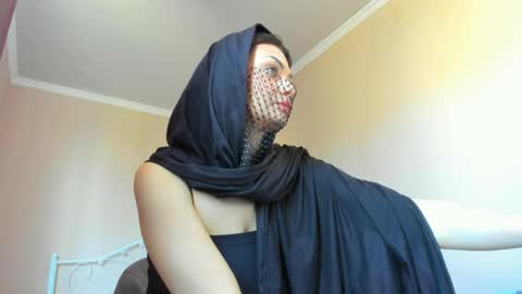 Snapshot of moroccan_diamond_ chatting on March 22, 2026, 8:40 am Medina online show from March 22, 2026, 8:40 am