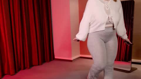 morvelyn online show from November 29, 2025, 6:00 pm