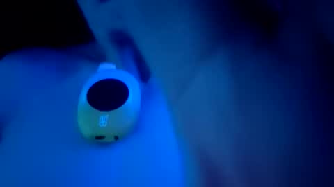 mossbergjoey online show from October 27, 2025, 11:36 am