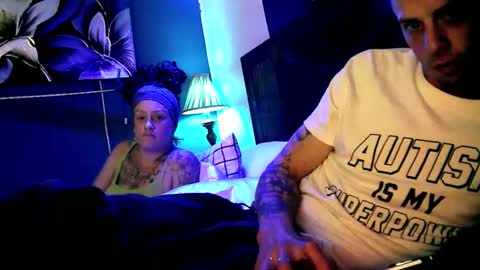 mossbergjoey online show from November 16, 2025, 10:32 am