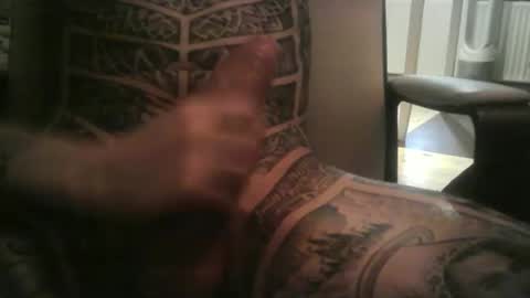 mostdeff93 online show from February 6, 2025, 12:16 pm