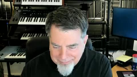 Snapshot of mostly_unbothered chatting on May 10, 2026, 10:20 am mostly_unbothered online show from May 10, 2026, 10:20 am