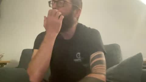 Snapshot of motodub chatting on June 21, 2026, 7:27 pm motodub online show from June 21, 2026, 7:27 pm
