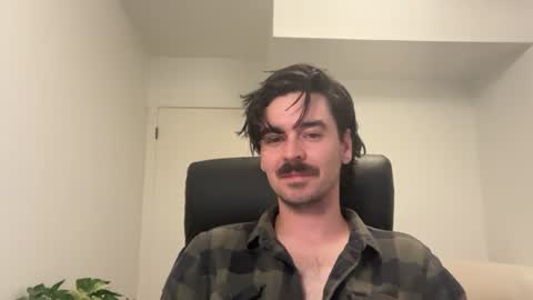 Snapshot of moustachematt chatting on June 15, 2026, 3:53 am moustachematt online show from June 15, 2026, 3:53 am