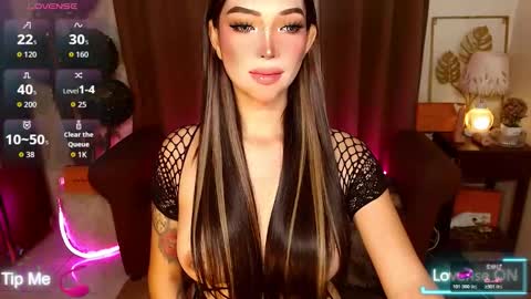 mouthwatering_ayesha online show from November 22, 2025, 5:39 am