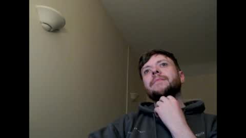 Snapshot of moveable chatting on April 22, 2026, 8:21 pm moveable online show from April 22, 2026, 8:21 pm