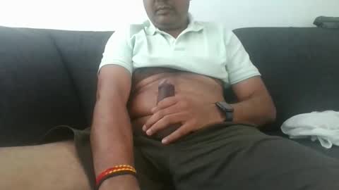 Snapshot of mpterm chatting on October 24, 2025, 1:51 pm Rahul Nair online show from October 24, 2025, 1:51 pm