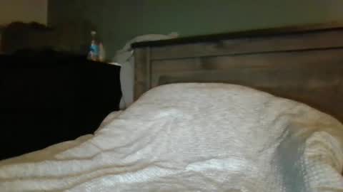 mr1bucket online show from October 14, 2025, 12:33 am