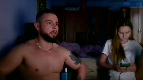 Snapshot of mr_and_mrs_orld chatting on January 1, 2025, 9:07 am JohnDiana online show from January 1, 2025, 9:07 am