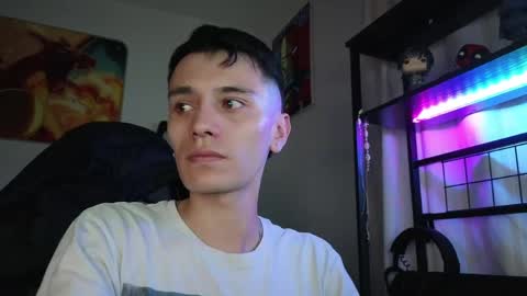 Snapshot of mr_andresr chatting on May 28, 2026, 3:15 am Andy online show from May 28, 2026, 3:15 am