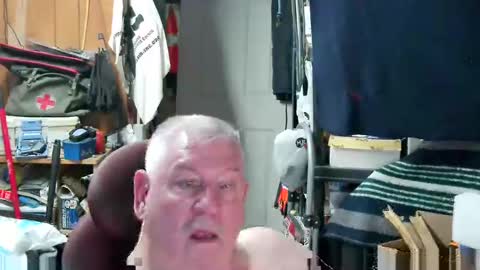 mr_canoe_licker_69 online show from January 12, 2025, 7:53 pm