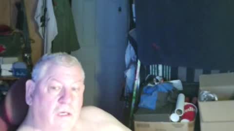 mr_canoe_licker_69 online show from February 22, 2025, 11:35 am