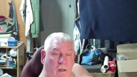 mr_canoe_licker_69 online show from February 22, 2025, 11:13 pm