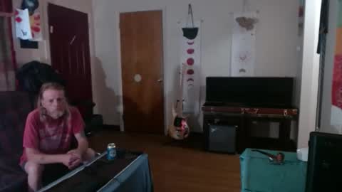 Snapshot of mr_happy12 chatting on October 16, 2025, 10:22 pm mr_happy12 online show from October 16, 2025, 10:22 pm