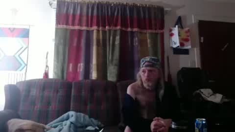 Snapshot of mr_happy12 chatting on November 1, 2025, 10:28 am mr_happy12 online show from November 1, 2025, 10:28 am