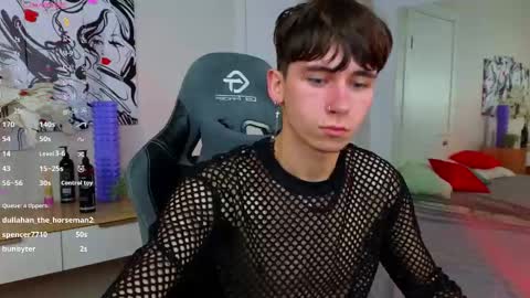 Snapshot of mr_lucky_guy chatting on February 1, 2025, 3:19 am Kris online show from February 1, 2025, 3:19 am