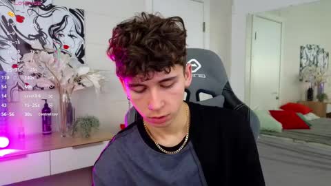 Snapshot of mr_lucky_guy chatting on February 4, 2025, 6:57 am Kris online show from February 4, 2025, 6:57 am