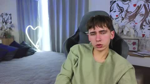 Snapshot of mr_lucky_guy chatting on February 23, 2025, 9:59 pm Kris online show from February 23, 2025, 9:59 pm