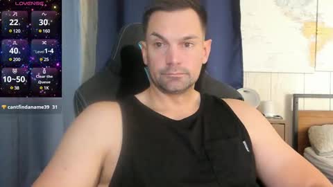 Snapshot of mr_mac69 chatting on December 3, 2024, 6:38 pm Cam online show from December 3, 2024, 6:38 pm