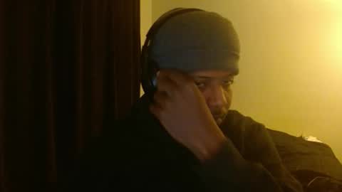 Snapshot of mr_nobody_100 chatting on January 11, 2026, 12:32 pm mr_nobody_100 online show from January 11, 2026, 12:32 pm