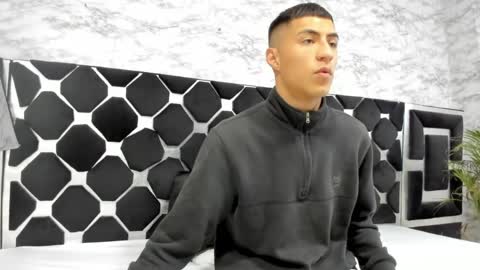 Mr Porn  online show from April 7, 2026, 1:39 am