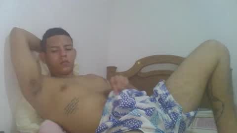 mr_sharkmaster777 online show from December 20, 2024, 4:04 pm