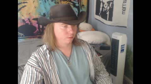 mr_strawberry online show from April 2, 2026, 6:49 pm