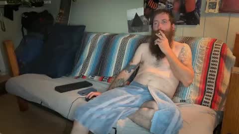 Valdor online show from September 25, 2025, 1:31 am