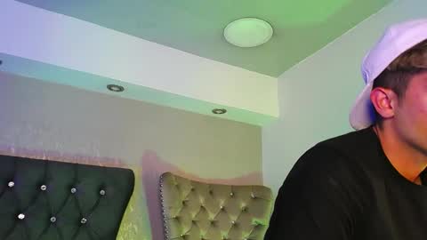 williseo online show from September 20, 2025, 3:29 am