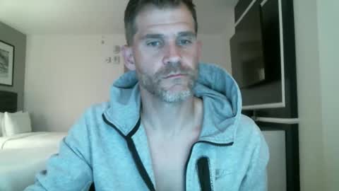 MrAsstastix online show from October 18, 2025, 10:10 pm