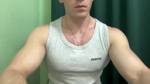 Mrbiceps23 online show from December 7, 2024, 9:11 pm