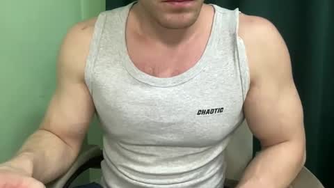 Mrbiceps23 online show from December 11, 2024, 8:18 pm