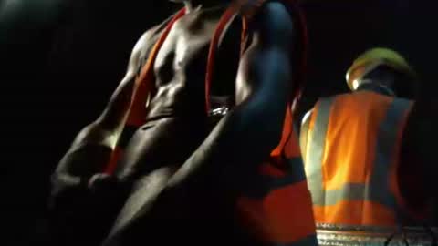 MrBigDiQ1 online show from January 10, 2025, 2:04 am