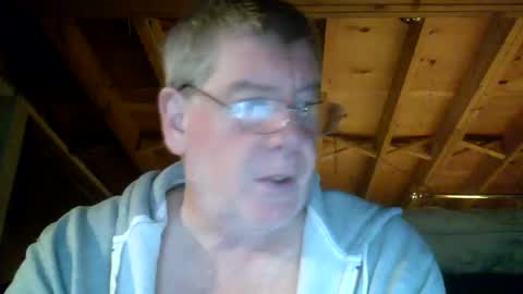 mrblade666 online show from December 28, 2024, 12:03 pm