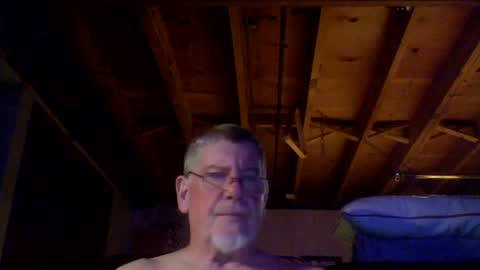 Snapshot of mrblade666 chatting on July 14, 2026, 2:05 am mrblade666 online show from July 14, 2026, 2:05 am