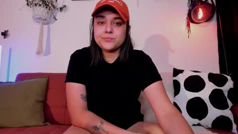 Laura online show from January 17, 2026, 1:10 am