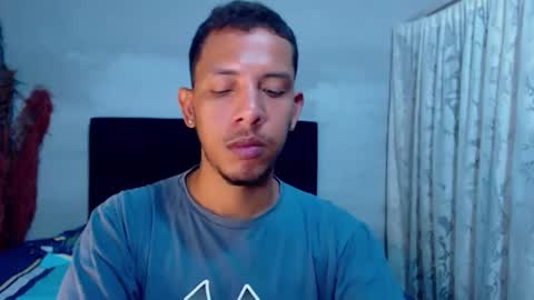 Christtofer online show from May 17, 2026, 1:51 pm