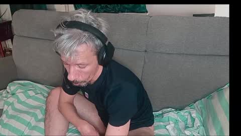 Snapshot of mreurope69 chatting on January 12, 2025, 8:25 am I am Hardy online show from January 12, 2025, 8:25 am