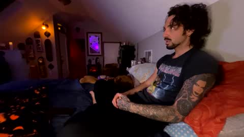 mrfanceypants online show from October 5, 2025, 2:43 am