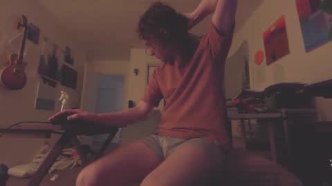 Ian online show from March 25, 2026, 8:09 am