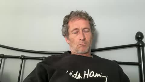 mrgoodkat79 online show from June 4, 2026, 9:04 am