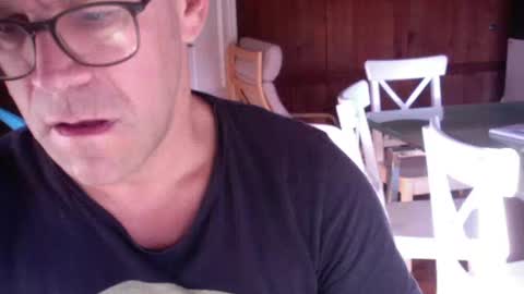 Snapshot of mrhotalot chatting on May 1, 2026, 5:56 am mrhotalot online show from May 1, 2026, 5:56 am