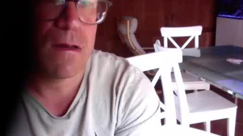 Snapshot of mrhotalot chatting on May 4, 2026, 9:27 am mrhotalot online show from May 4, 2026, 9:27 am