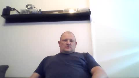 Snapshot of mrhotsex69 chatting on July 23, 2026, 12:46 am mrhotsex69 online show from July 23, 2026, 12:46 am