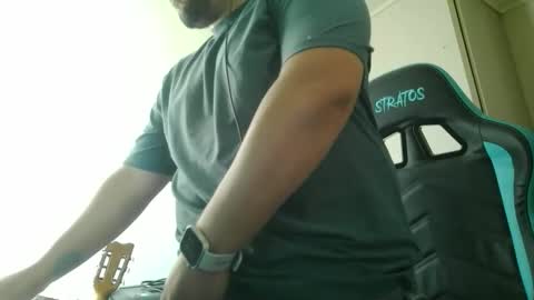 mrlilnice online show from March 5, 2026, 4:25 pm