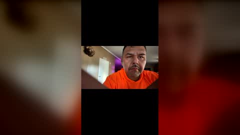 Snapshot of mrmaxpdx chatting on May 8, 2026, 1:33 am Max online show from May 8, 2026, 1:33 am