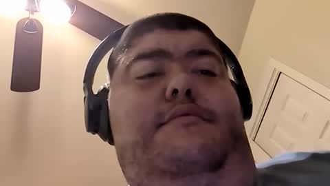 mrorange50187 online show from October 7, 2025, 3:31 pm