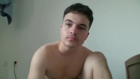 Snapshot of mrpine504 chatting on February 19, 2026, 3:13 am mrpine504 online show from February 19, 2026, 3:13 am