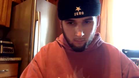 Snapshot of mrr_luxxe chatting on October 26, 2025, 9:10 pm mrr_luxxe online show from October 26, 2025, 9:10 pm